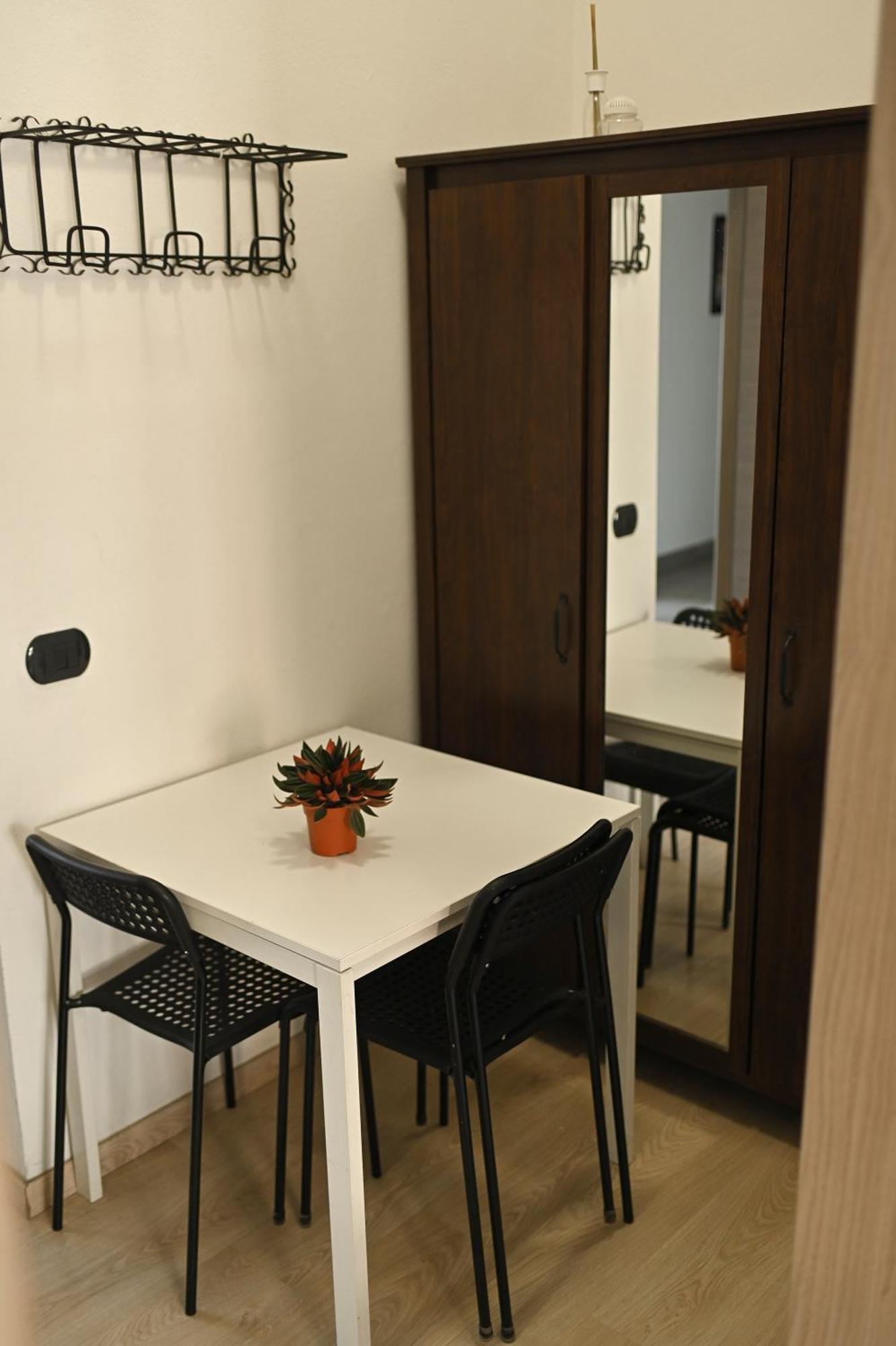 La Gloria Private Only Auberge de jeunesse Rho